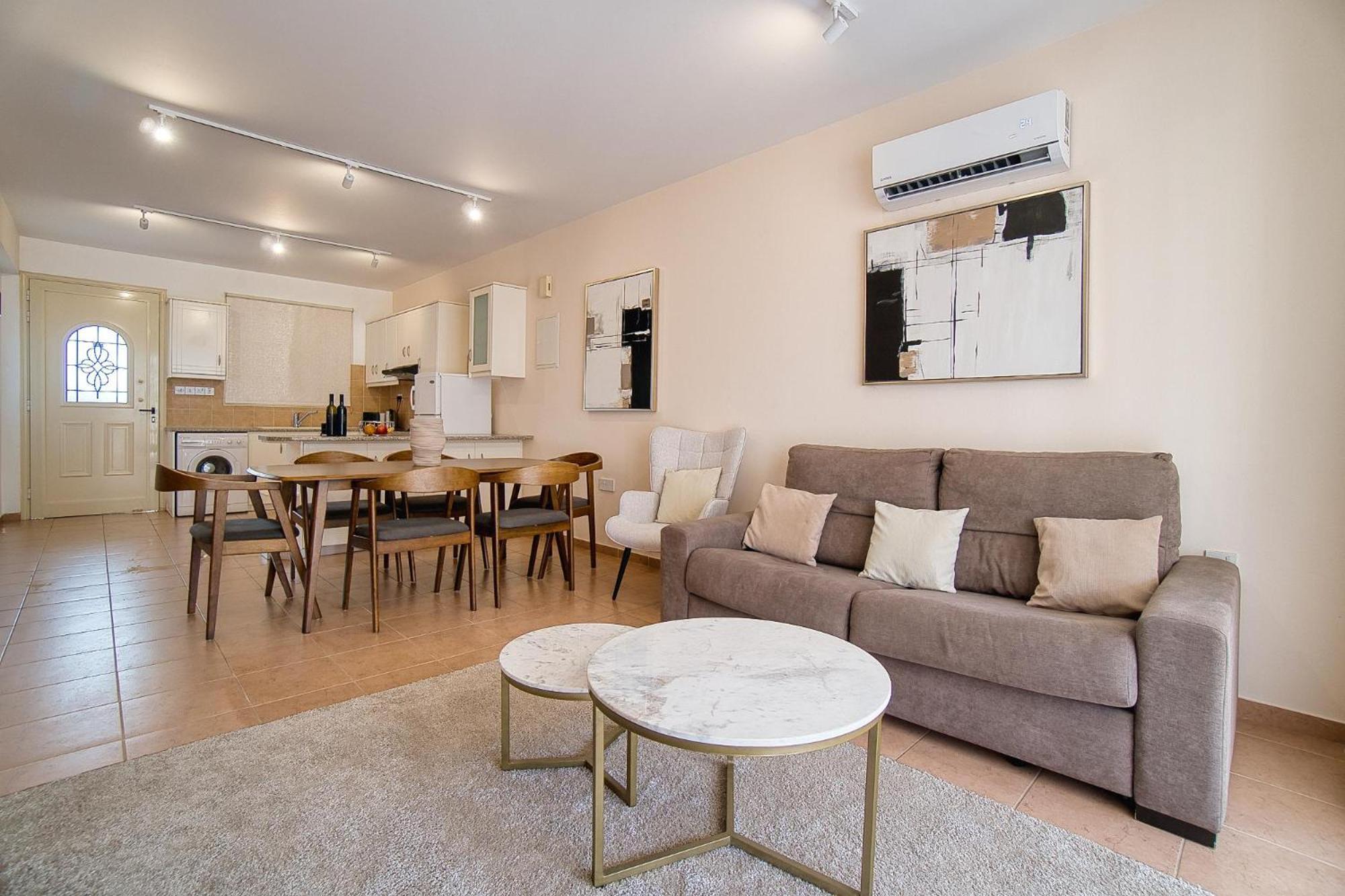 Royal Seacrest F G6 Apartment Paphos Ngoại thất bức ảnh